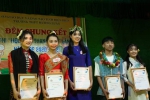 Chi đoàn lớp 11B2 tham gia cuộc thi “Học sinh thanh lịch” do đoàn trường THPT Mường Luân tổ chức